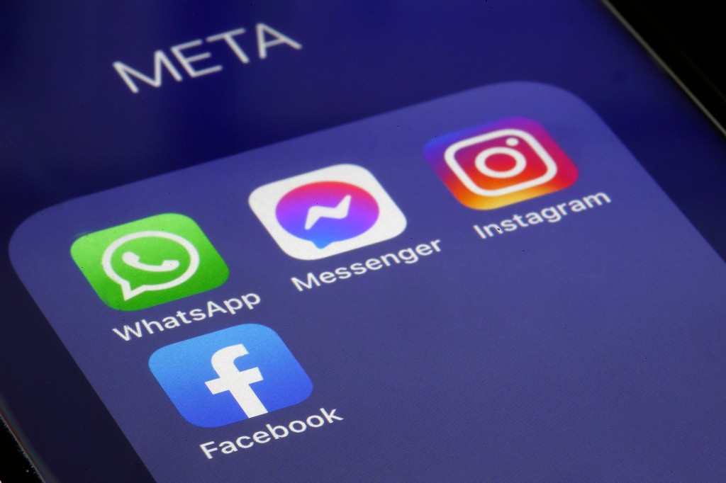 WhatsApp, Messenger, Instagram and Facebook
